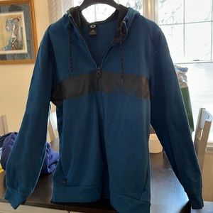 Oakley sweatshirt full zip up